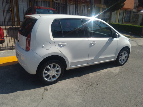 Volkswagen Up! 1.0 High Up Mt