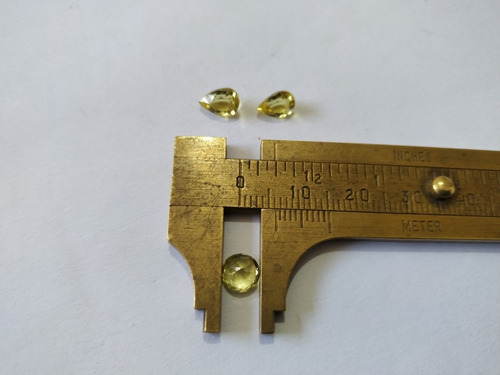 Berilo Natural,heliodoro Extra 03 Gemas 2 Ct. Amarelo