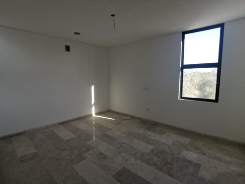 Imagen 7 de 12 de Casa Sola En Renta Temozon Norte