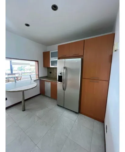 Town House Alto Prado En Venta