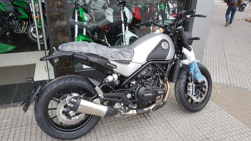 Imagen 4 de 19 de Benelli Leoncino 500 Store Agrobikes