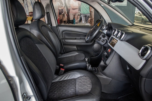 Imagen 14 de 18 de Citroen C3 Aircross Shine 2016 Aa017 L