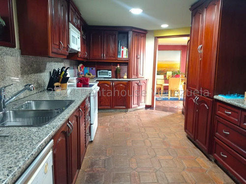 Julio Latouche 24-25576 Apartamento En Alquiler Las Chimeneas Valencia, Comodidad, Confort, Con Su Doble Anillo De Seguridad, Vigilancia Las 24 Horas.
