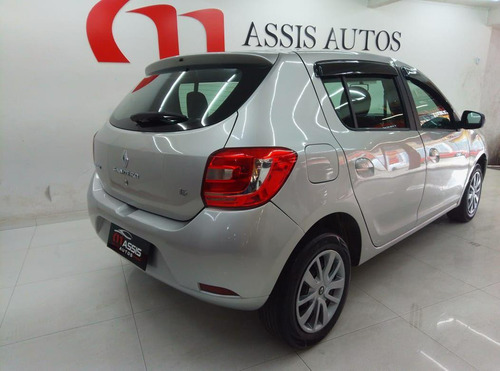 Renault Sandero 1.6 Expression 8v Hi-torque Flex 4p Manual