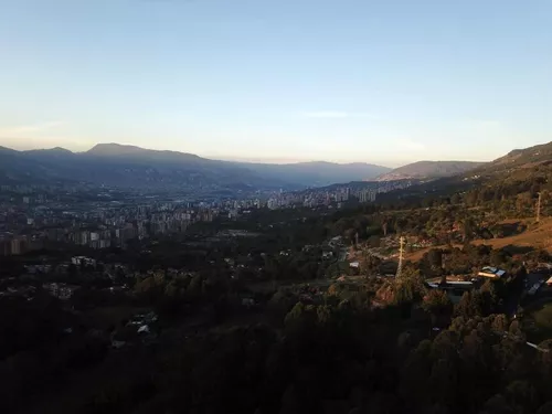Lote En Venta En Loma Del Escobero. Cod V11173
