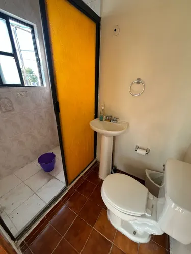 Casa En Venta Parques, Ideal Para Oficinas O Escuela