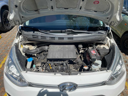 Imagen 6 de 15 de Hyundai Grand I10 Elegant