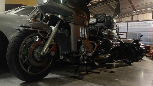 Honda Gold Wing Gl1100 Especial Edition Nao Harley Davidison