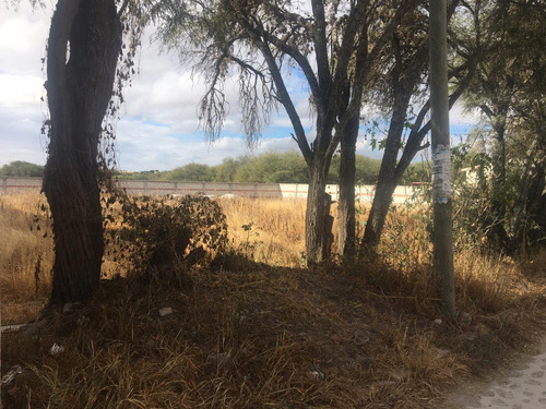 Imagen 1 de 4 de Se Vende Terreno Habitacional En Tequisquiapan