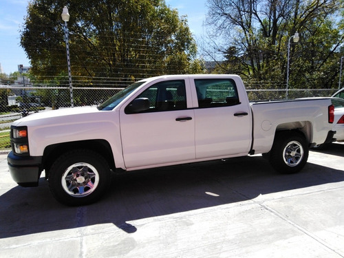 Chevrolet Silverado 2016 5.4 2500 Cab Dob Ls On Star 4x4 At