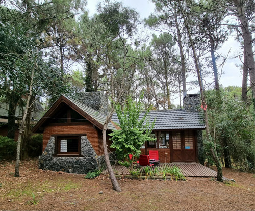 Casa En El Bosque 3 Ambientes 