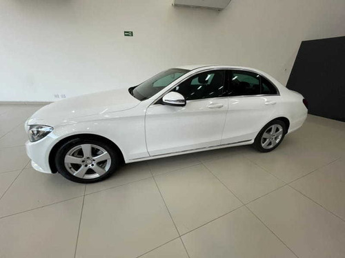 Imagem 11 de 15 de Mercedes-benz C180