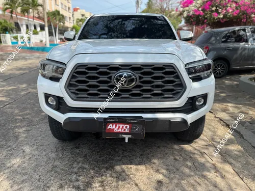 Toyota Tacoma SR5