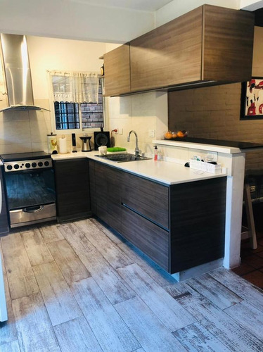 Imagen 5 de 19 de Casa - Barrio Parque Leloir