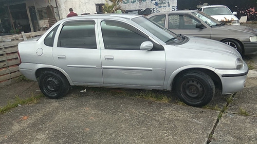 Corsa Sedan 2003 1.0 Com Debitos Leia