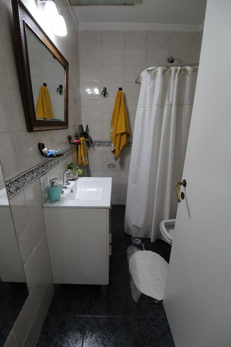 Chalet 4 Ambientes Con Cocheras Cubiertas Lote 10 X 20
