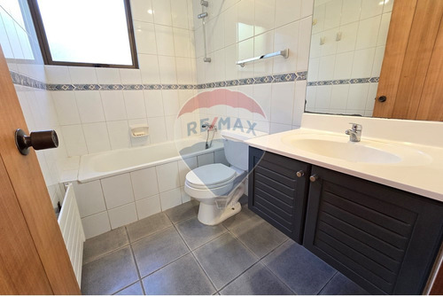 Casa Familiar En Condominio - Las Pircas