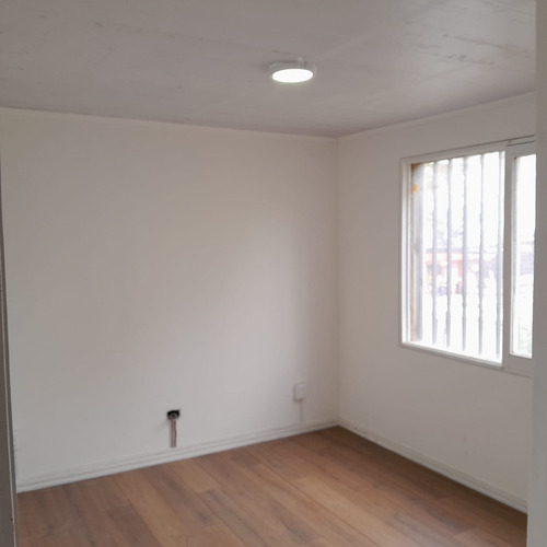 Casa Comercial En Arriendo/ Oficina/ Centro Medico