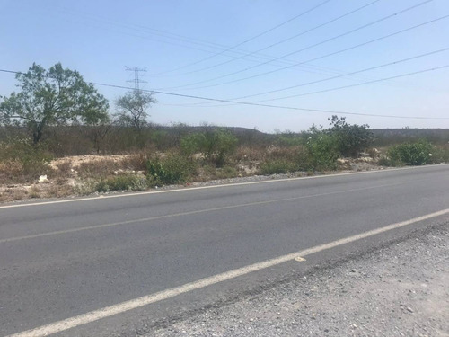 Imagen 1 de 12 de Excelente Oportunidad Terreno En Venta A Pie De Carretera - El Carmen Nl