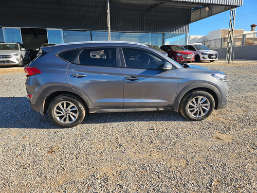 Hyundai Tucson 2.0 Gl 154cv 6at 2wd