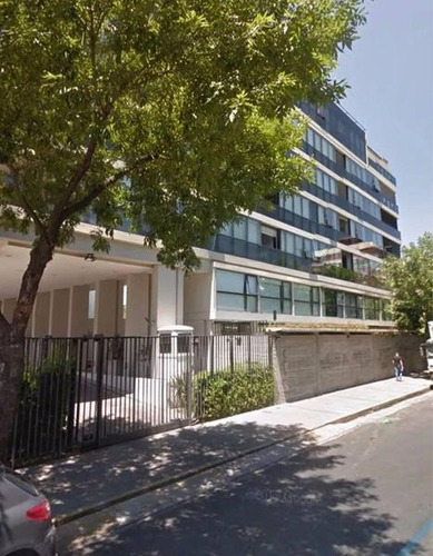 Imagen 2 de 6 de Cochera Baulera En Nuñez. Zona Premium. Muy Bajas Expensas!!