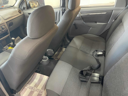 Imagem 8 de 10 de Chevrolet Prisma 2012 1.4 Lt Econoflex 4p