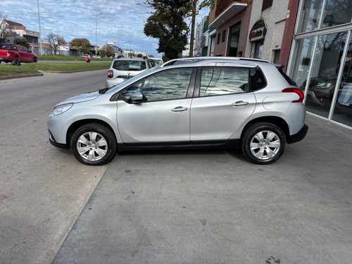 Peugeot 2008 1.6 Allure