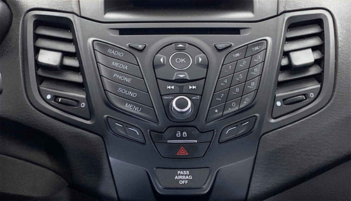Imagen 14 de 15 de 111968 - Ford Fiesta 2019 Con Garantía