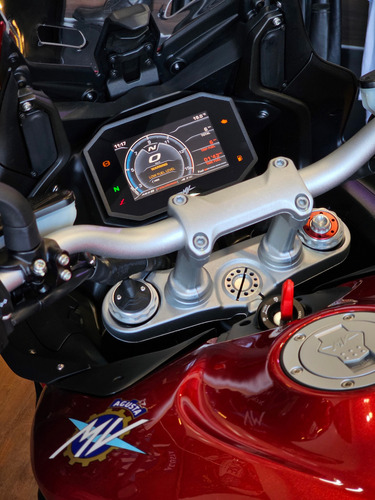 Imagen 20 de 25 de Mv Agusta Turismo Veloce Lusso Bordo Scs Mejor Precio Contad