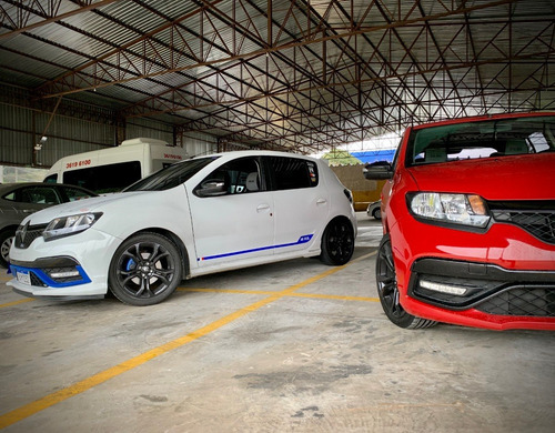 Adesivo Retrofit Sandero Rs