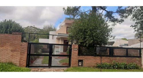 Imagen 3 de 10 de Venta Casa Fisherton R