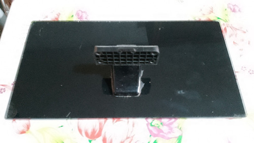 Base Tv Telefunken Modelo Tlf 32 Led Hd Func. (Usado)