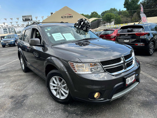 Dodge Journey 2.4 Sxt 7 Pasajeros At