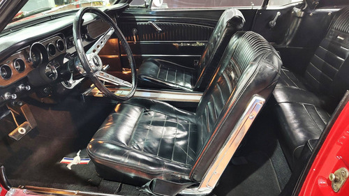 Imagen 9 de 15 de Ford Mustang 4.7 V8 Cabrio 1965