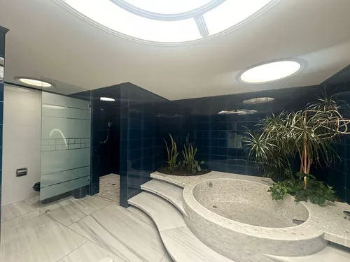 En Venta Lujosa E Iluminada Residencia, Localizada En Circuito Novelistas, Satélite.