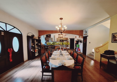 Vendo Hermosa Casa, Diseño Colonial De Alto Nivel. Incluye Local Comercial A Orilla Carretera