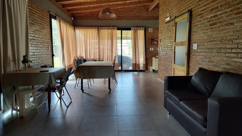 Casa Chalet En Venta En Pucará Los Búhos, Roldán, San Lorenzo