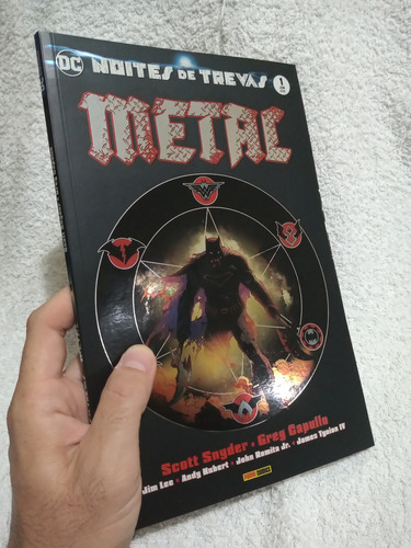 Hq Noite De Trevas - Metal (história Completa, 5 Volumes) (Usado)