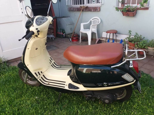 Zanella Styler Exclusive 125 Scooter