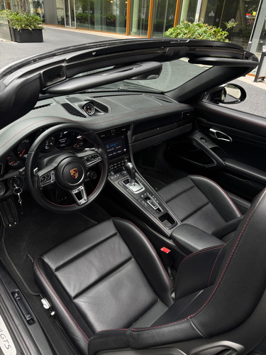 Porsche 911 3.0 Carrera Targa 4 Gts Pdk At