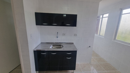 Apartamento Com 2 Quartos E 1 Banheiro À Venda, 45 M² Em Guaianases