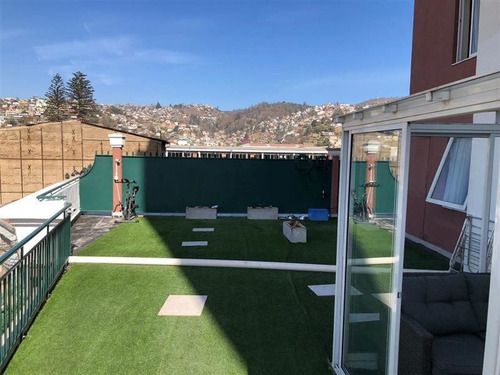 Departamento En Venta De 3 Dorm. En Valparaíso