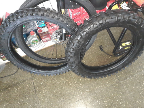 Kit Cubiertas Holng Fortune 110/100-18 + 30021 Tornado 250