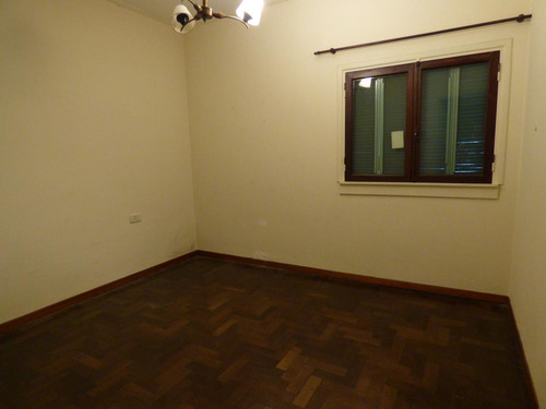 Imagen 6 de 17 de Casa En Venta En Manuel B Gonnet Calle 518 E/ 2 Bis Y 3 - Dacal Bienes Raices