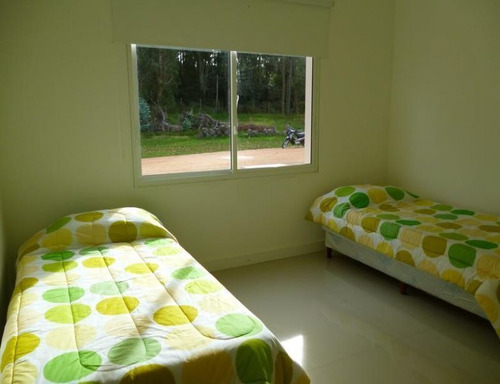Imagen 8 de 13 de 4 Dormitorios | Camino Lussich
