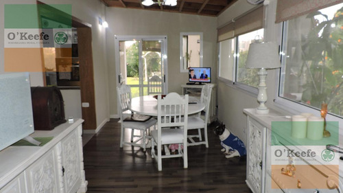 Imagen 6 de 18 de Casa En Venta De Cinco Ambientes Apto Crédito En Lote Central