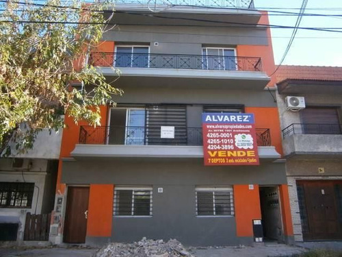 Dpto. 2 Amb. En Excelente Ubicación Y Sin Expensas
