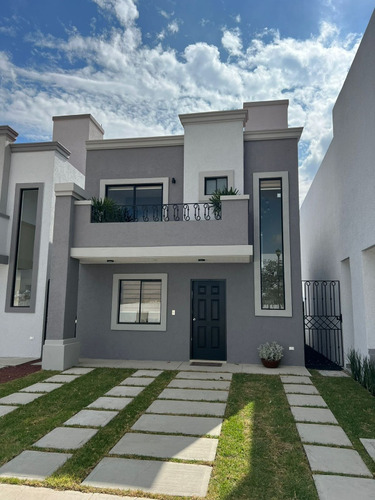 Casa De 3 Recamaras, En Pachuca Hidalgo