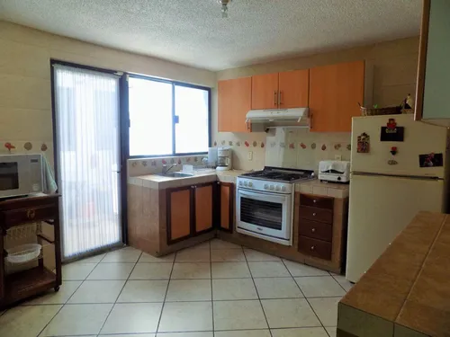 Casa En Fraccionamiento En La Cañada, Cuernavaca, Morelos - Seq-85-fr