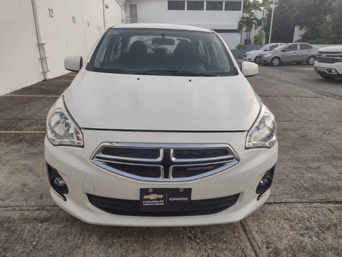 Imagen 6 de 14 de Dodge Attitude 2019 4p Sxt L4/1.2 Aut